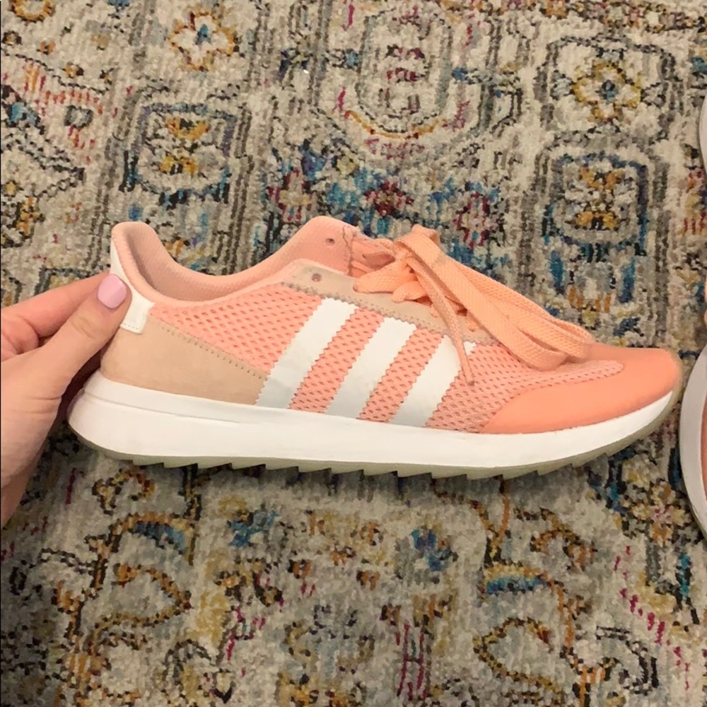 PINK ADIDAS